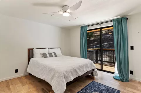 Bedroom - 771 Silver Tip Dr, Big Bear Lake, CA 92315 photo 4 of 5