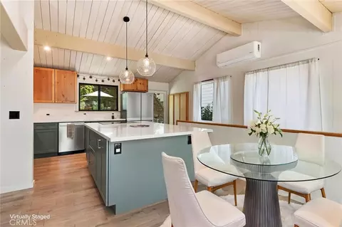 Kitchen - 771 Silver Tip Dr, Big Bear Lake, CA 92315 photo 3 of 9