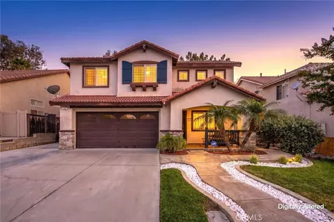 142 Tamarack Dr, Corona, CA 92881