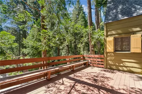 Exterior - 404 Hillside, Lake Arrowhead, CA 92352 photo 6 of 9