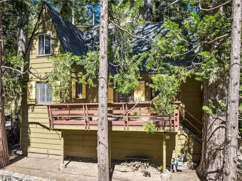 Exterior - 404 Hillside, Lake Arrowhead, CA 92352 photo 2 of 9