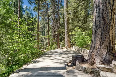 Other - 404 Hillside, Lake Arrowhead, CA 92352 photo 2 of 3