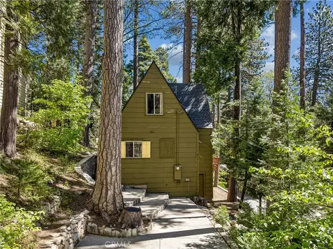 Exterior - 404 Hillside, Lake Arrowhead, CA 92352 photo 9 of 9