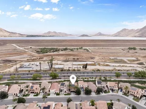 View/Area - 1474 Albillo Loop, Perris, CA 92571 photo 5 of 5