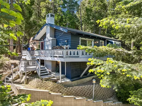 Exterior - 29029 Alder Ter, Cedar Glen, CA 92321 photo 2 of 10