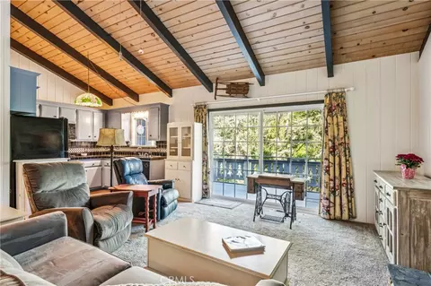 Living - 29029 Alder Ter, Cedar Glen, CA 92321 photo 1 of 4