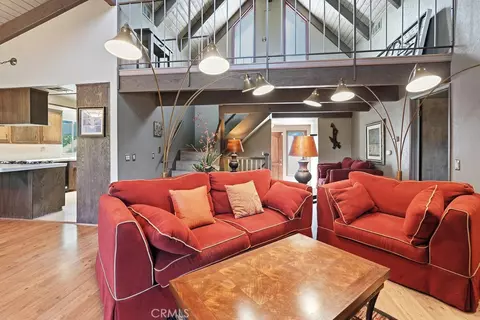 Living - 320 Delle, Crestline, CA 92325 photo 3 of 4