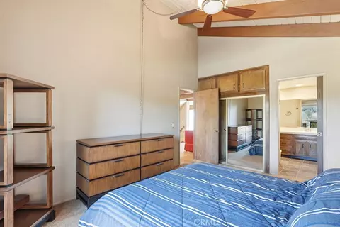 Bedroom - 320 Delle, Crestline, CA 92325 photo 2 of 6