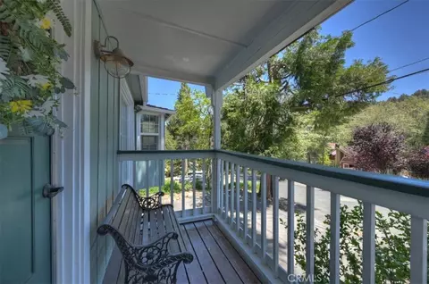 Exterior - 23720 Hillside, Crestline, CA 92325 photo 1 of 11
