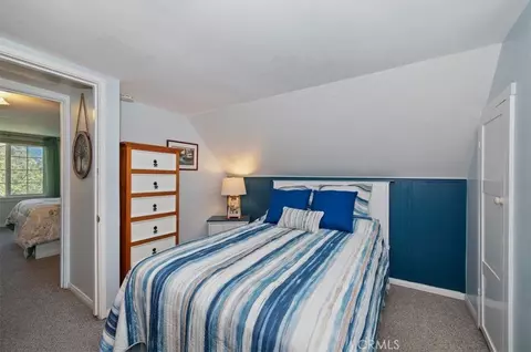 Bedroom - 23720 Hillside, Crestline, CA 92325 photo 5 of 7