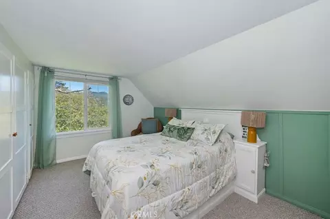Bedroom - 23720 Hillside, Crestline, CA 92325 photo 1 of 7