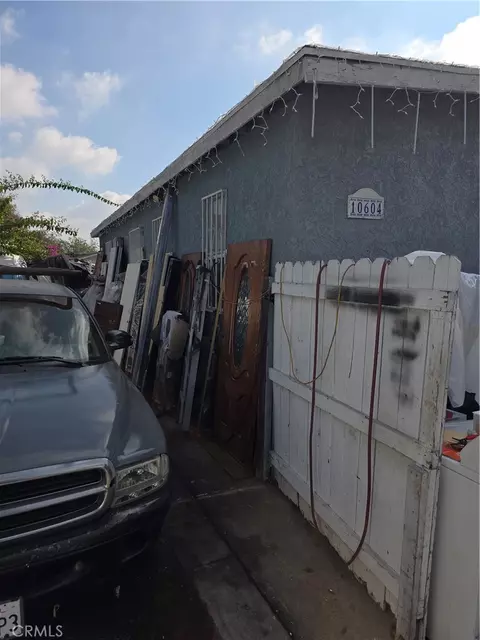 10604 Weigand Ave, Los Angeles, CA 90002