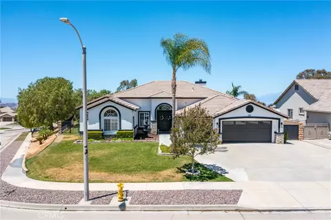 Exterior - 13596 Mesa Crest Dr, Yucaipa, CA 92399 photo 8 of 8