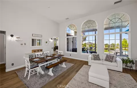 Dining - 13596 Mesa Crest Dr, Yucaipa, CA 92399 photo 1 of 2