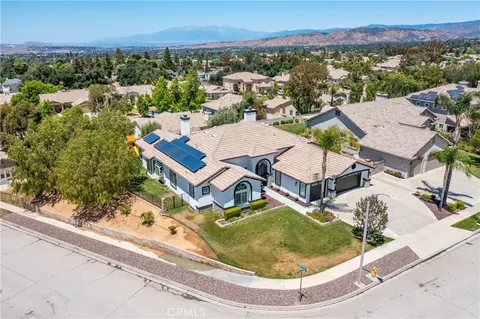 View/Area - 13596 Mesa Crest Dr, Yucaipa, CA 92399 photo 9 of 9
