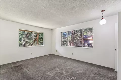 Living - 494 Wylerhorn, Crestline, CA 92325 photo 4 of 4