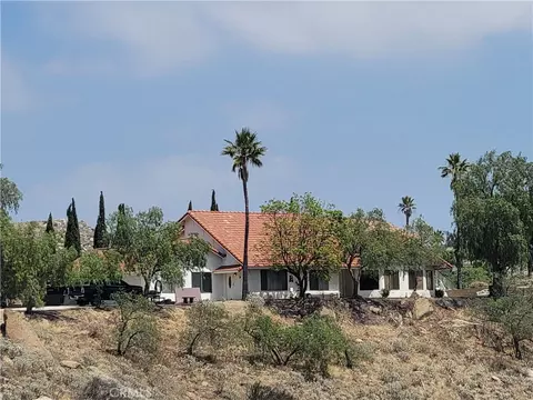 9350 Scenic Ln, Moreno Valley, CA 92557