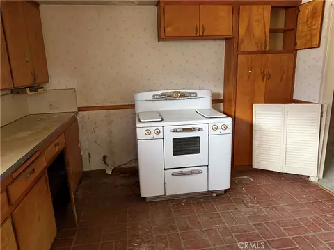 Kitchen - 2415 Sierra, Upland, CA 91784 photo 2 of 3