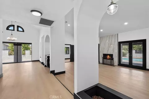 Entry Way - 1544 Mohave, Colton, CA 92324 photo 3 of 7