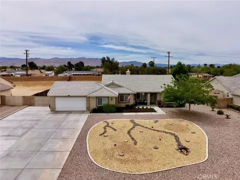 21243 Nisqually, Apple Valley, CA 92308