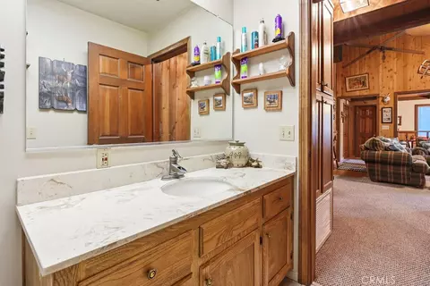 Bath - 23807 Wildwood, Crestline, CA 92325 photo 2 of 2