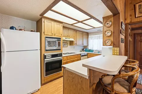 Kitchen - 23807 Wildwood, Crestline, CA 92325 photo 1 of 2