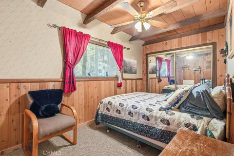 Bedroom - 23807 Wildwood, Crestline, CA 92325 photo 4 of 6