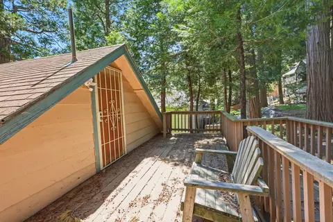 Exterior - 23807 Wildwood, Crestline, CA 92325 photo 5 of 6