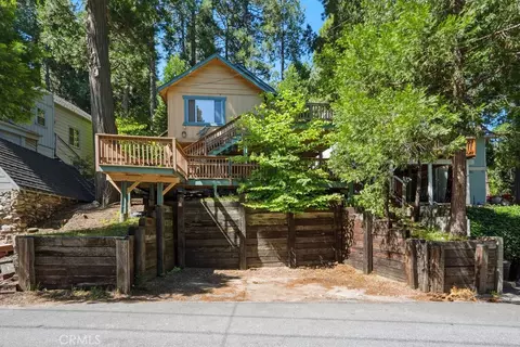 Exterior - 23807 Wildwood, Crestline, CA 92325 photo 3 of 6