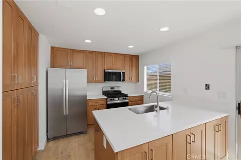 Kitchen - 11 Fairside, Irvine, CA 92614 photo 3 of 5