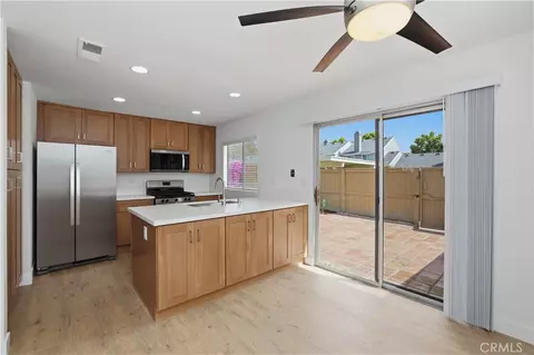 Kitchen - 11 Fairside, Irvine, CA 92614 photo 1 of 5