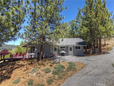 Exterior - 39605 Lake, Big Bear Lake, CA 92315 photo 7 of 9