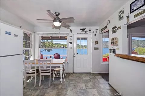 Dining - 39605 Lake, Big Bear Lake, CA 92315 photo 5 of 5