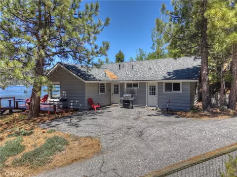 Exterior - 39605 Lake, Big Bear Lake, CA 92315 photo 5 of 9