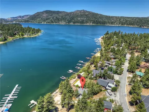 View/Area - 39605 Lake, Big Bear Lake, CA 92315 photo 4 of 12