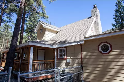 Exterior - 5881 Lone Pine Cyn, Wrightwood, CA 92397 photo 6 of 13