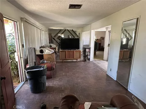 1875 Vine, San Bernardino, CA 92411 photo 5