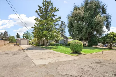 35209 Avenue E, Yucaipa, CA 92399