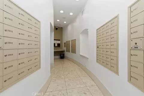 Entry Way - 700 E Ocean #601, Long Beach, CA 90802 photo 2 of 3