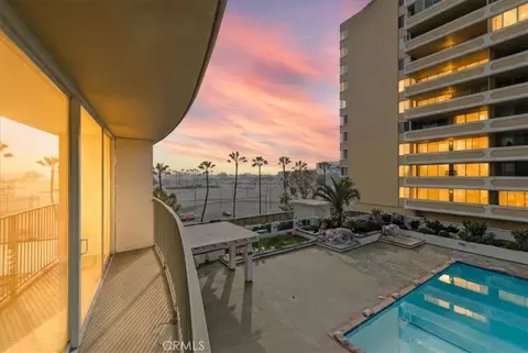 Exterior - 700 E Ocean #601, Long Beach, CA 90802 photo 5 of 14