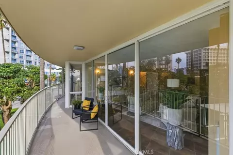 Exterior - 700 E Ocean #601, Long Beach, CA 90802 photo 6 of 14