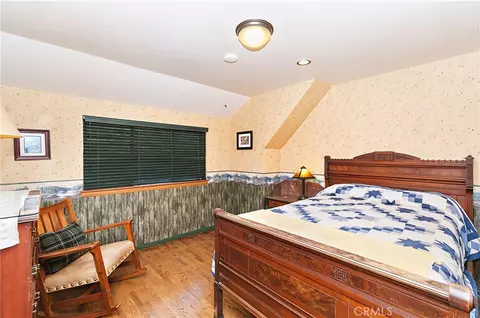 Bedroom - 157 Bret Harte Rd, Lake Arrowhead, CA 92352 photo 7 of 8