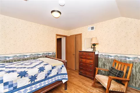 Bedroom - 157 Bret Harte Rd, Lake Arrowhead, CA 92352 photo 8 of 8