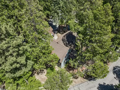 View/Area - 157 Bret Harte Rd, Lake Arrowhead, CA 92352 photo 3 of 4