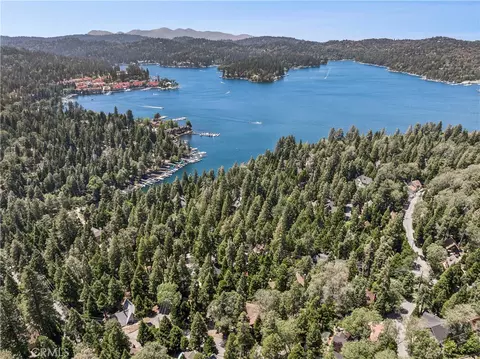 View/Area - 157 Bret Harte Rd, Lake Arrowhead, CA 92352 photo 4 of 4