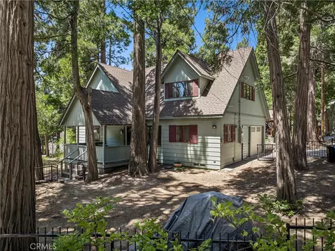 Exterior - 157 Bret Harte Rd, Lake Arrowhead, CA 92352 photo 4 of 10