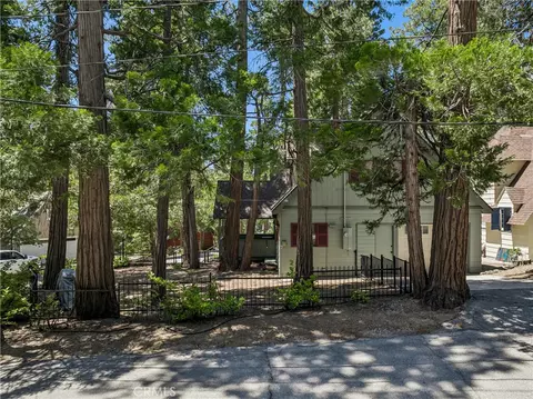 Exterior - 157 Bret Harte Rd, Lake Arrowhead, CA 92352 photo 10 of 10