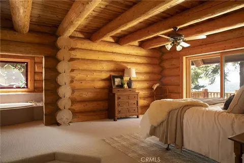 Bedroom - 28963 Quail Run Dr, Lake Arrowhead, CA 92352 photo 2 of 7