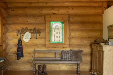 Entry Way - 28963 Quail Run Dr, Lake Arrowhead, CA 92352 photo 1 of 1