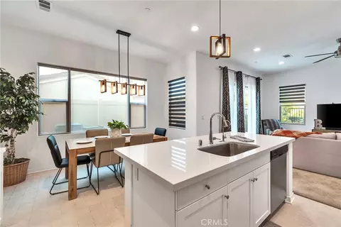 4247 Horvath St #107, Corona, CA 92883